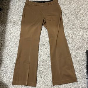 Women’s express Editor flare bootcut trouser pants. Size 10r. Camel color.